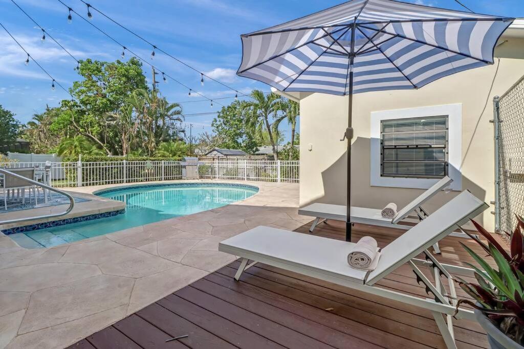 House W/ Heated Pool In Naples 5 Min To Beach Exteriör bild