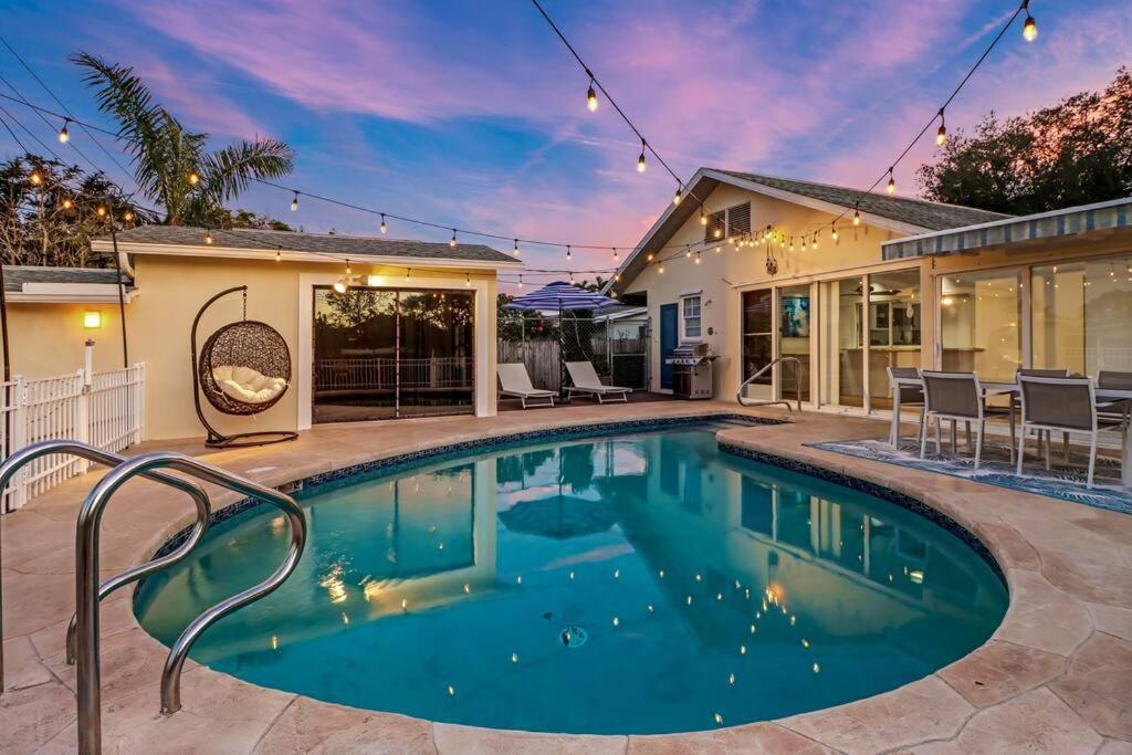 House W/ Heated Pool In Naples 5 Min To Beach Exteriör bild