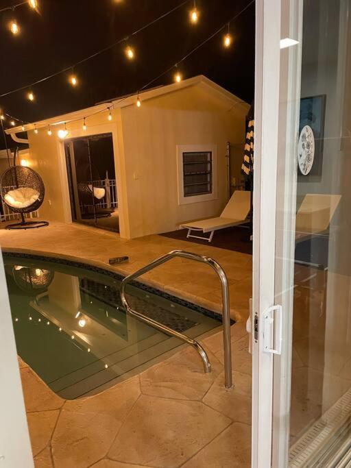House W/ Heated Pool In Naples 5 Min To Beach Exteriör bild